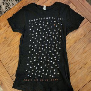 21 Pilots black SS shirt sm